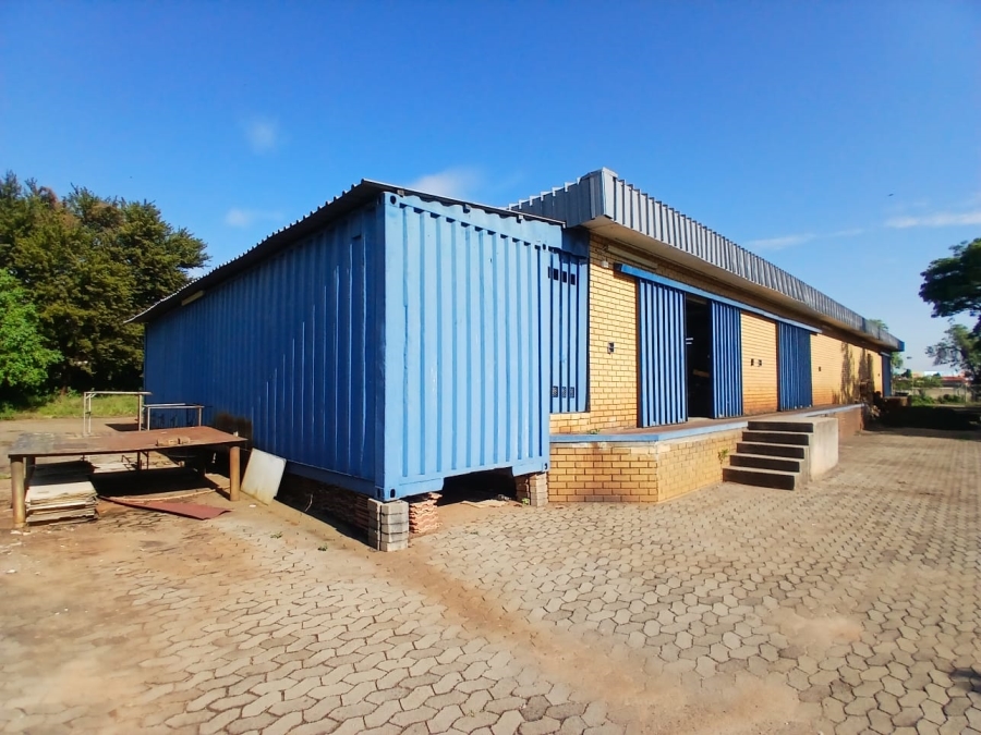 Commercial Property for Sale in Tlhabane North West